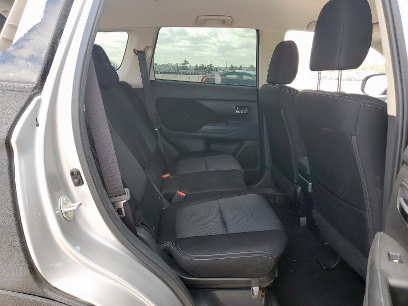 Photo 11 from auction – 2018 MITSUBISHI OUTLANDER with VIN JA4AD2A35JZ055631