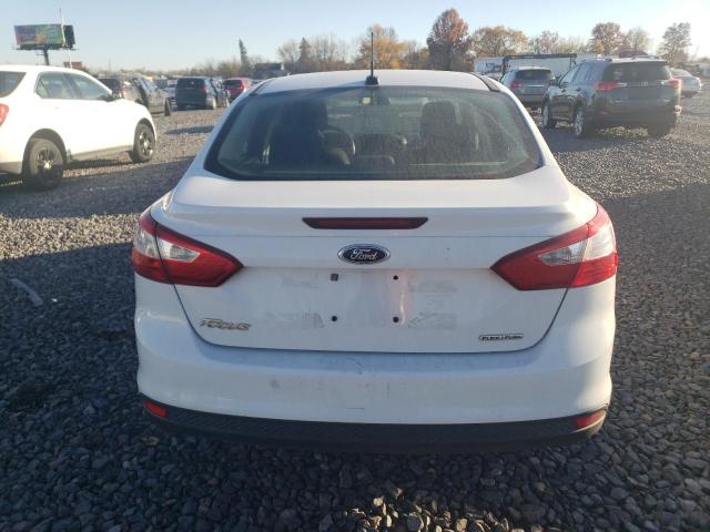 Photo 6 from auction – 2014 FORD FOCUS S with VIN 1FADP3E20EL399965