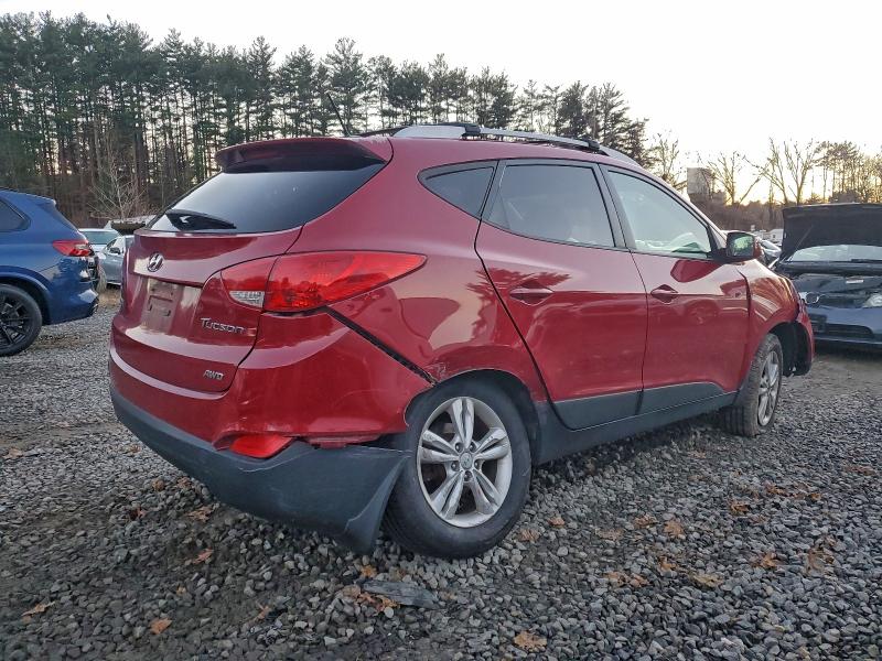 Photo 3 from auction – 2012 HYUNDAI TUCSON GLS with VIN KM8JUCACXCU521061