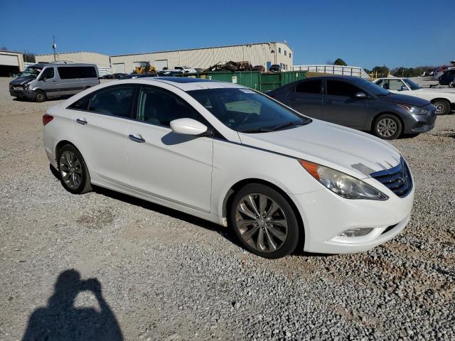 Photo 4 from auction – 2011 HYUNDAI SONATA SE with VIN 5NPEC4AC9BH076884