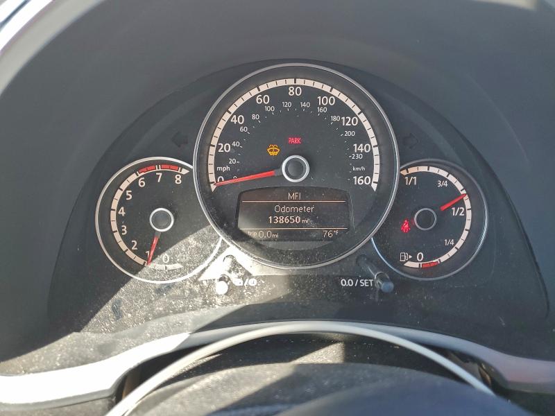 Photo 9 from auction – 2013 VOLKSWAGEN BEETLE TUR with VIN 3VW8A7AT3DM805461