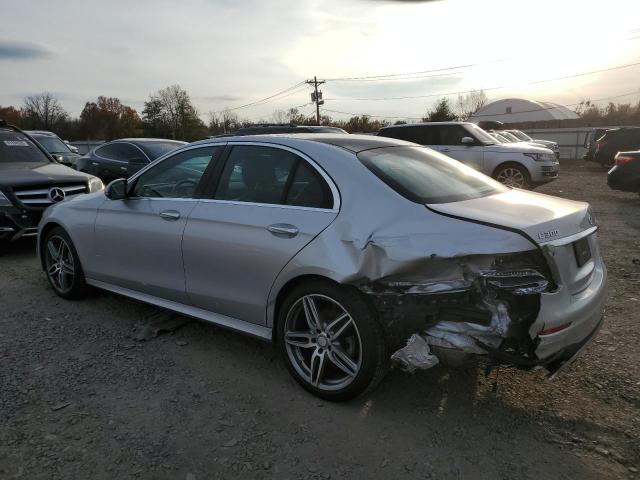 Photo 2 from auction – 2017 MERCEDES-BENZ E 300 4MAT with VIN WDDZF4KB3HA034554
