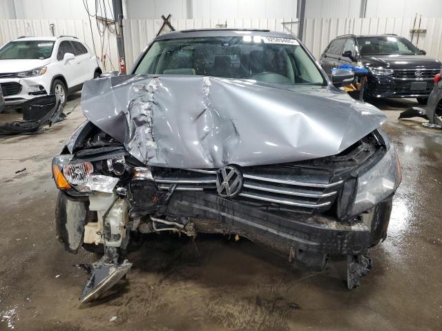 Photo 5 from auction – 2015 VOLKSWAGEN PASSAT SE with VIN 1VWBT7A39FC006207
