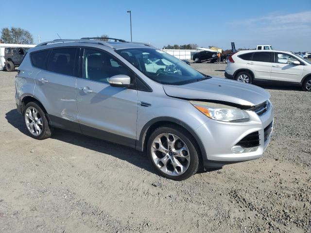 Photo 4 from auction – 2014 FORD ESCAPE TIT with VIN 1FMCU9J98EUB32163