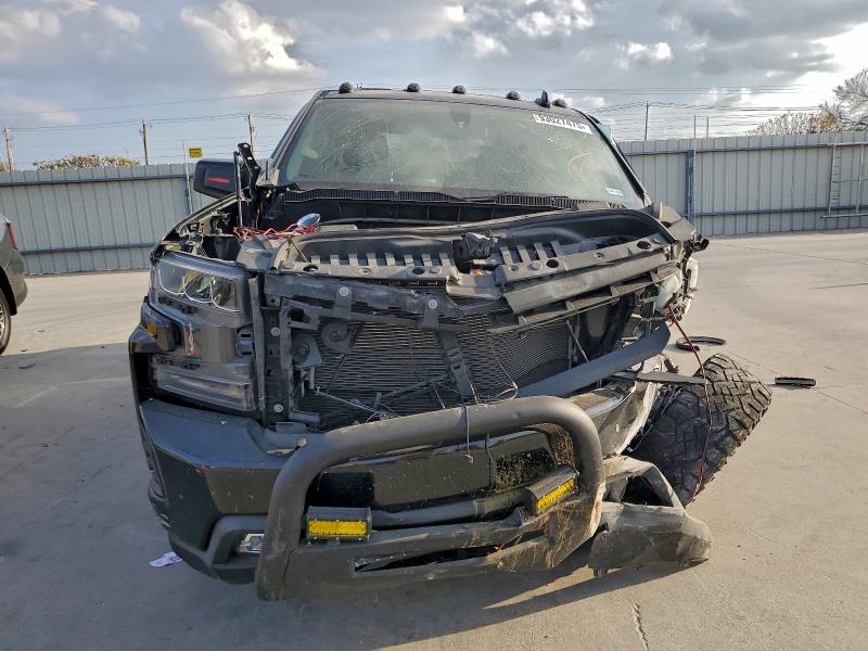 Photo 5 from auction – 2021 CHEVROLET SILVERADO with VIN 1GCPYFEL7MZ387628