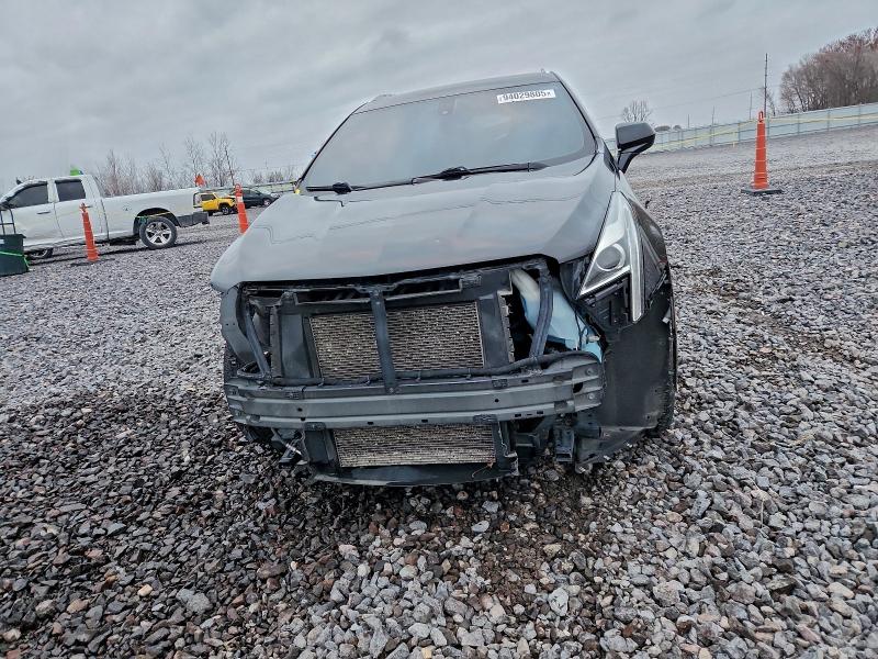 Photo 5 from auction – 2017 CADILLAC XT5 with VIN 1GYKNARS2HZ121229