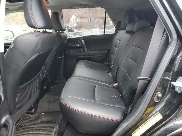 Photo 11 from auction – 2020 TOYOTA 4RUNNER SR with VIN JTEBU5JR0L5810514