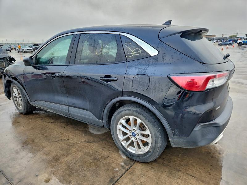 Photo 2 from auction – 2020 FORD ESCAPE SE with VIN 1FMCU0G68LUA54277