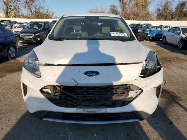Photo 5 from auction – 2020 FORD ESCAPE S with VIN 1FMCU0F65LUA55632
