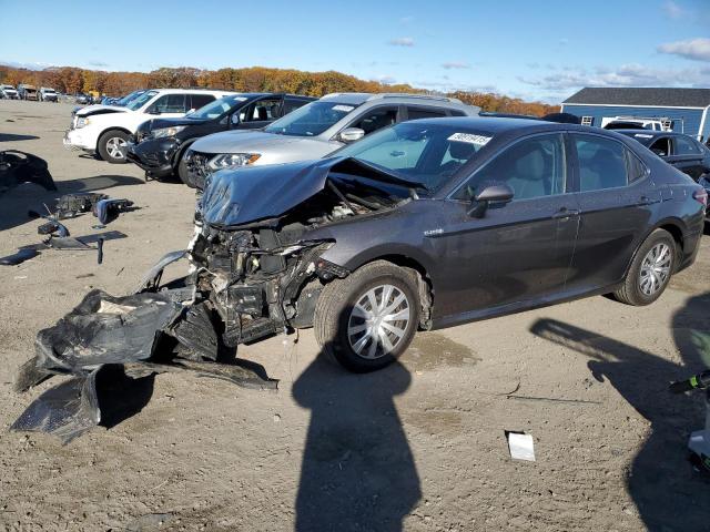 TOYOTA CAMRY LE 2020 with VIN 4T1C31AK6LU521369 - Photo from auction
