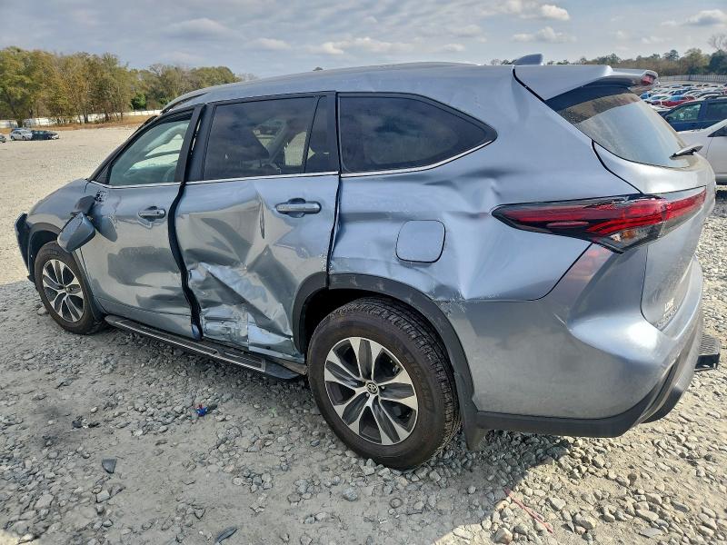 Photo 2 from auction – 2024 TOYOTA HIGHLANDER with VIN 5TDKDRAH4RS545571