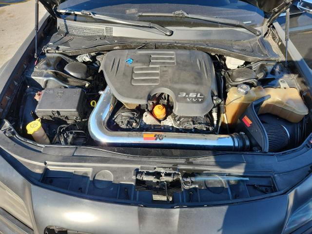Photo 11 from auction – 2012 CHRYSLER 300 with VIN 2C3CCACG2CH198216