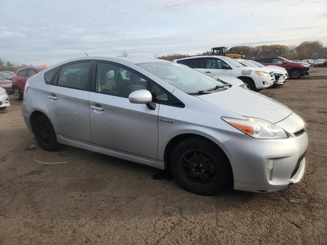 Photo 4 from auction – 2015 TOYOTA PRIUS with VIN JTDKN3DUXF0475351