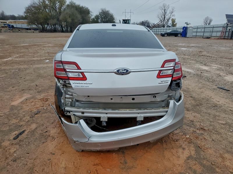 Zdjęcie 6 z aukcji – 2017 FORD TAURUS SEL z VIN 1FAHP2E89HG121451