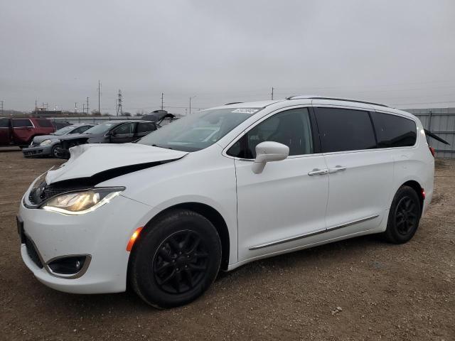 CHRYSLER PACIFICA T 2020 with VIN 2C4RC1BGXLR182928 - Photo from auction