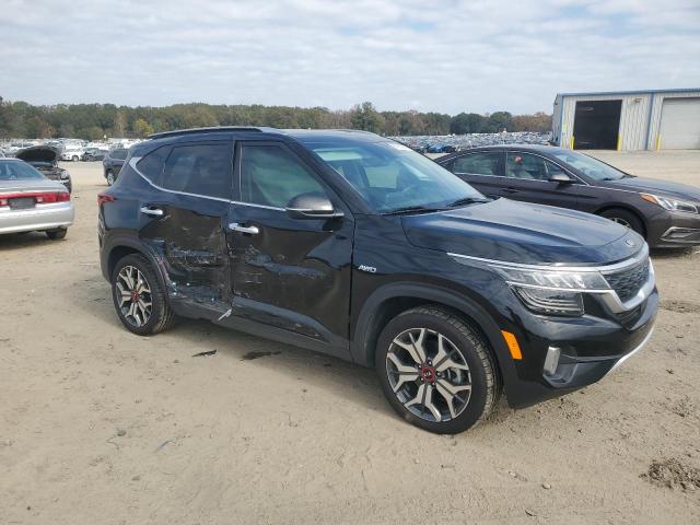 Photo 4 from auction – 2021 KIA SELTOS SX with VIN KNDETCA25M7204305