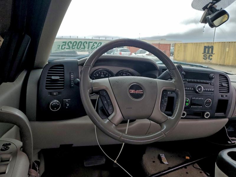 Photo 9 from auction – 2008 GMC SIERRA C15 with VIN 1GTEC19J88Z109604