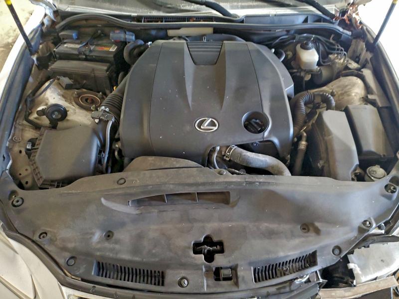 Photo 11 from auction – 2014 LEXUS IS 250 with VIN JTHCF1D29E5013139