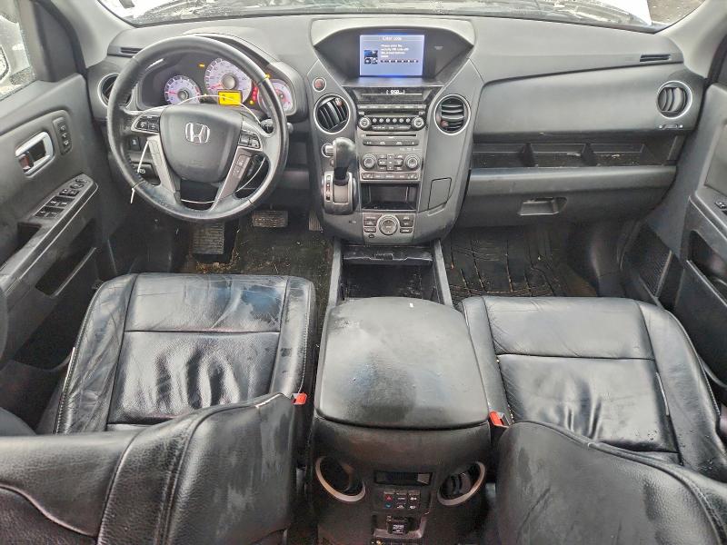 Foto 8 de la subasta – 2013 HONDA PILOT TOUR con VIN 5FNYF4H95DB076056