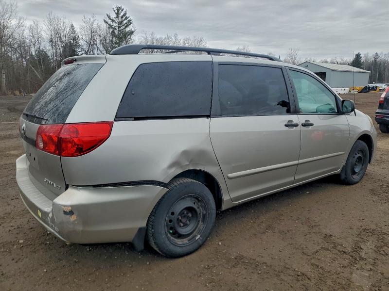 Photo 3 from auction – 2010 TOYOTA SIENNA CE with VIN 5TDZK4CC1AS292142