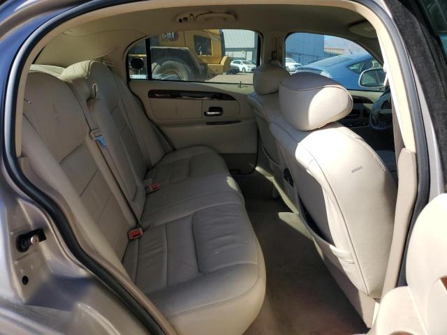 Photo 10 from auction – 2002 LINCOLN TOWN CAR E with VIN 1LNHM81W62Y671746