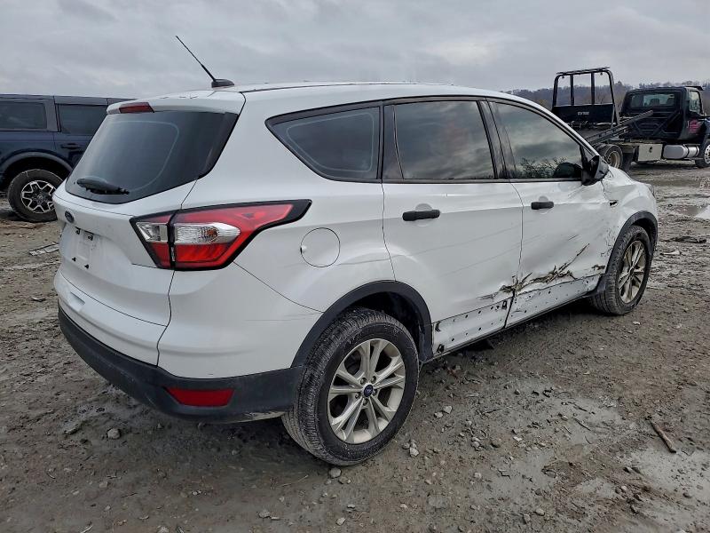 Photo 3 from auction – 2018 FORD ESCAPE S with VIN 1FMCU0F77JUC94492