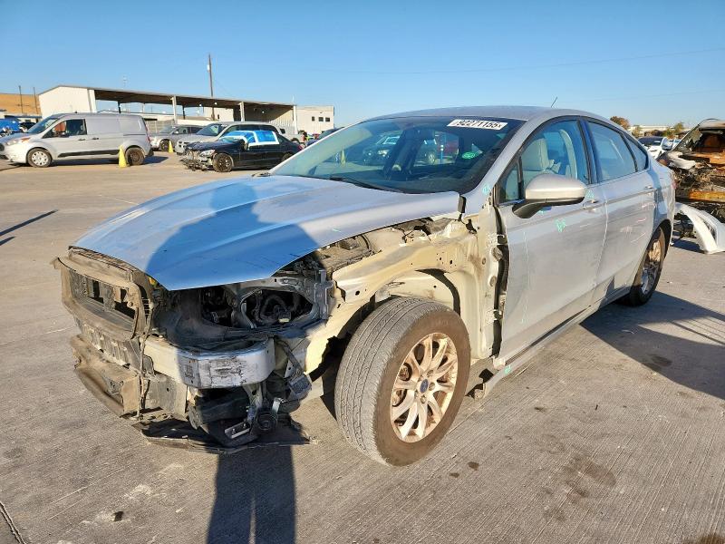 FORD FUSION S 2017 with VIN 3FA6P0G76HR122937 - Photo from auction