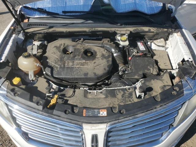 Photo 12 from auction – 2017 LINCOLN MKC with VIN 5LMCJ3C90HUL62946