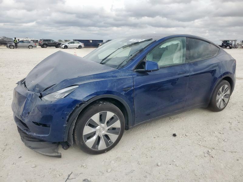 TESLA MODEL Y 2022 with VIN 7SAYGDEE4NF355078 - Photo from auction