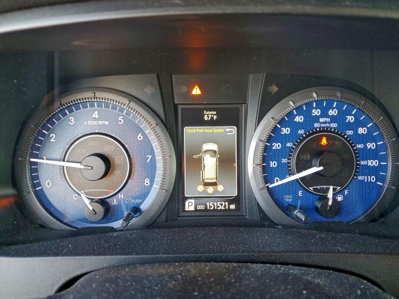 Photo 9 from auction – 2017 TOYOTA SIENNA XLE with VIN 5TDDZ3DC8HS152243