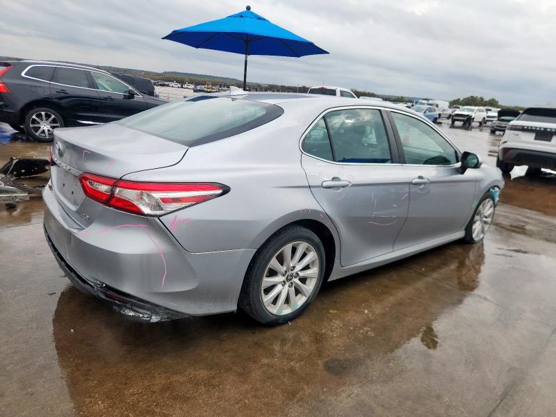 Photo 3 from auction – 2020 TOYOTA CAMRY LE with VIN 4T1C11AK9LU508069