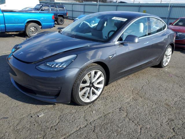 TESLA MODEL 3 2018 with VIN 5YJ3E1EB5JF182781 - Photo from auction