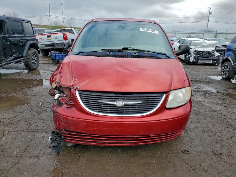 Photo 5 from auction – 2002 CHRYSLER TOWN & COU with VIN 2C4GP44382R697979