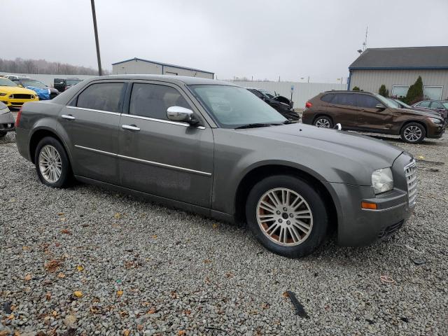 Photo 4 from auction – 2010 CHRYSLER 300 TOURIN with VIN 2C3CA5CVXAH155090