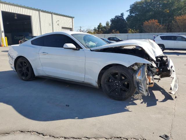 Photo 4 from auction – 2017 FORD MUSTANG with VIN 1FA6P8AM5H5270397