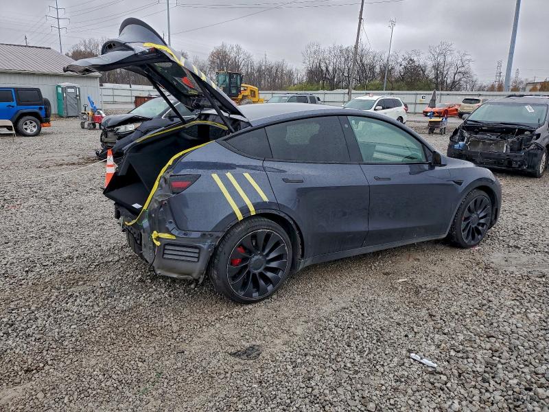 Foto 3 de la subasta – 2022 TESLA MODEL Y con VIN 7SAYGDEF5NF452427