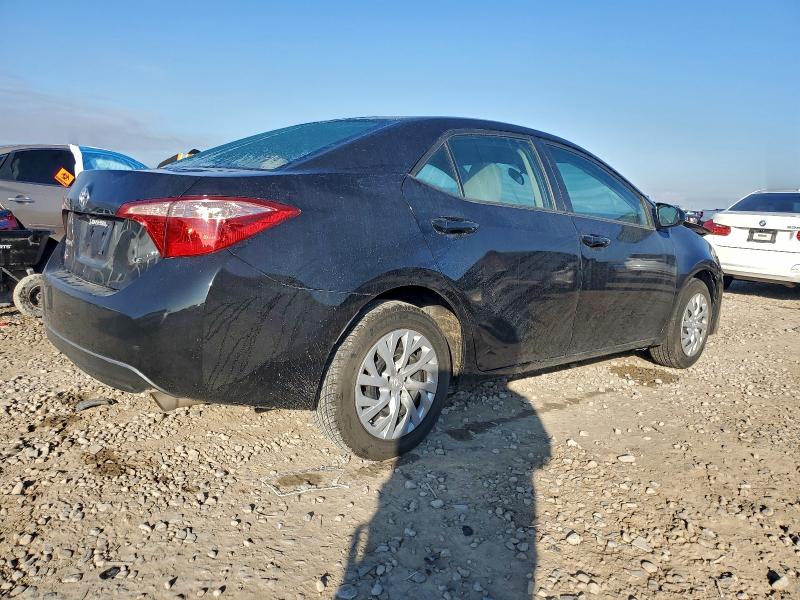 Photo 3 from auction – 2018 TOYOTA COROLLA with VIN 5YFBURHE2JP767535