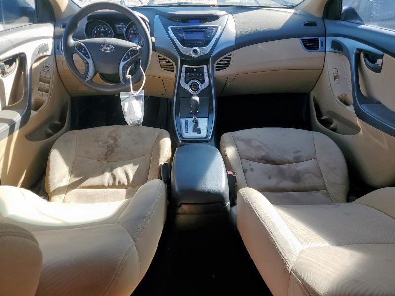 Photo 8 from auction – 2012 HYUNDAI ELANTRA GL with VIN 5NPDH4AE8CH097306
