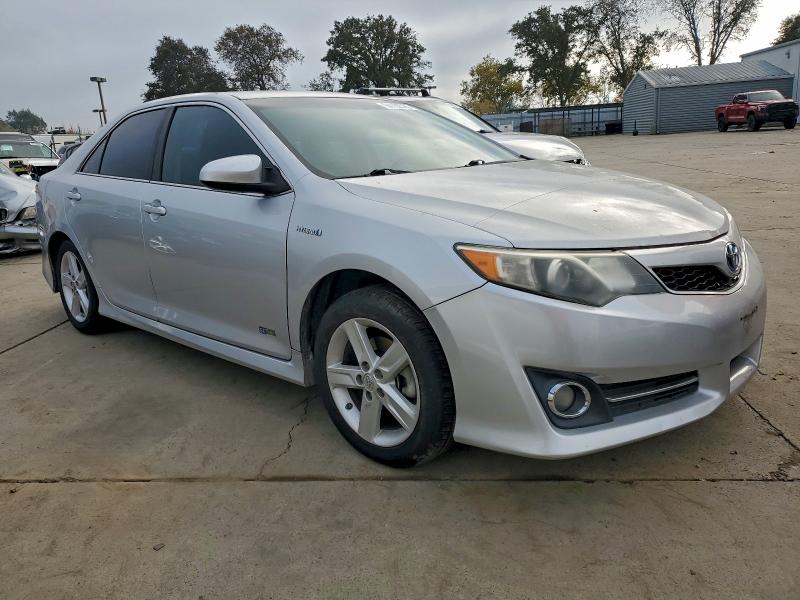 Photo 4 from auction – 2014 TOYOTA CAMRY with VIN 4T1BD1FK2EU136234