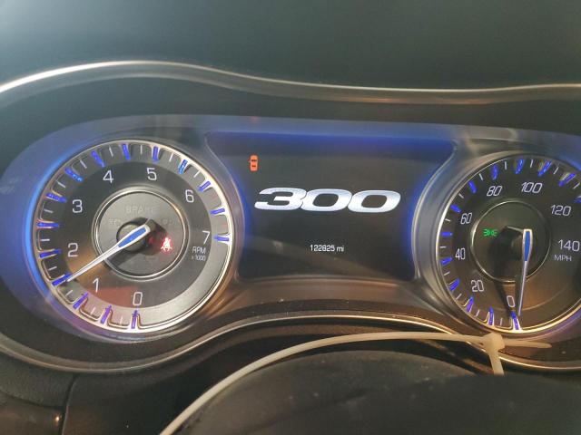 Photo 9 from auction – 2018 CHRYSLER 300 LIMITE with VIN 2C3CCAKG9JH268728