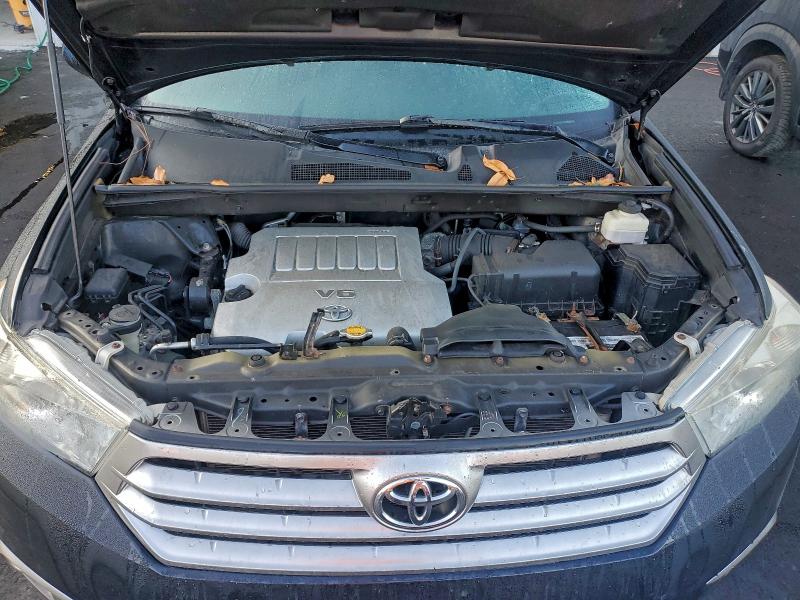 Photo 12 from auction – 2013 TOYOTA HIGHLANDER with VIN 5TDDK3EH8DS269622