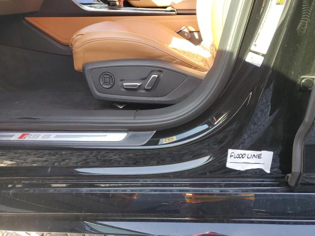 Photo 13 from auction – 2021 AUDI RS6 with VIN WUA1CBF28MN906957