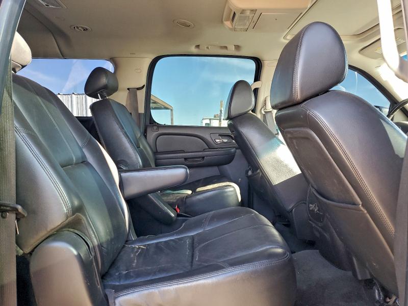 Photo 11 from auction – 2008 CHEVROLET SUBURBAN C with VIN 3GNFC16058G201194