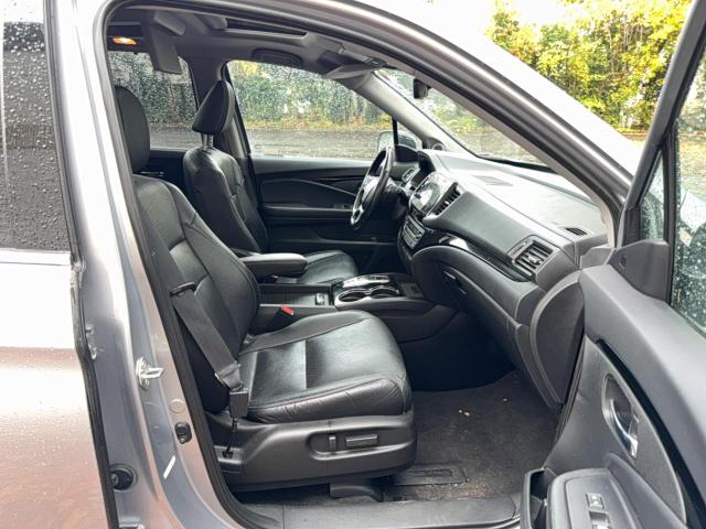 Photo 5 from auction – 2019 HONDA PILOT ELIT with VIN 5FNYF6H06KB002686