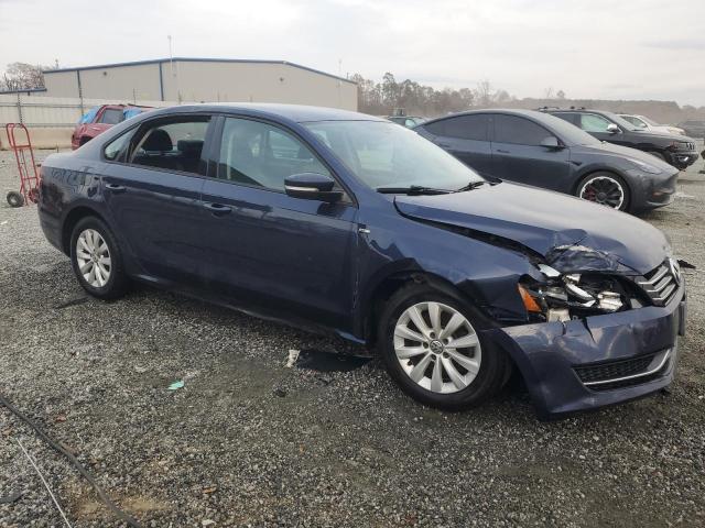 Photo 4 from auction – 2015 VOLKSWAGEN PASSAT S with VIN 1VWAT7A32FC089104