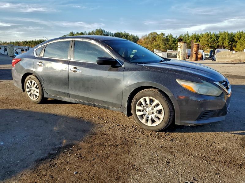 Photo 4 from auction – 2017 NISSAN ALTIMA 2.5 with VIN 1N4AL3AP3HC254634