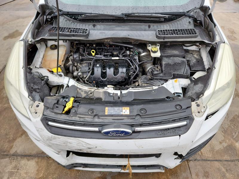 Photo 12 from auction – 2015 FORD ESCAPE SE with VIN 1FMCU9G92FUB41692