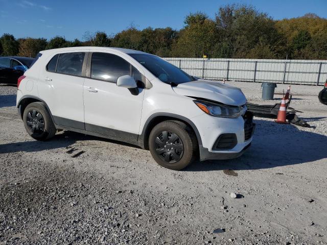Photo 4 from auction – 2019 CHEVROLET TRAX LS with VIN 3GNCJKSBXKL169637
