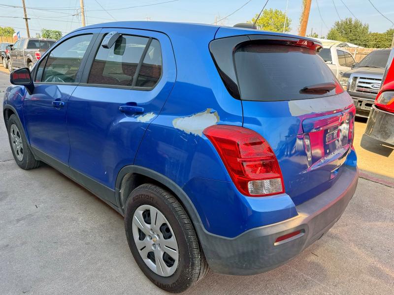 Photo 3 from auction – 2016 CHEVROLET TRAX LS with VIN KL7CJKSB2GB605959