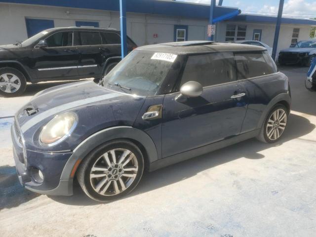 MINI COOPER S 2017 with VIN WMWXP7C52H3B93790 - Photo from auction